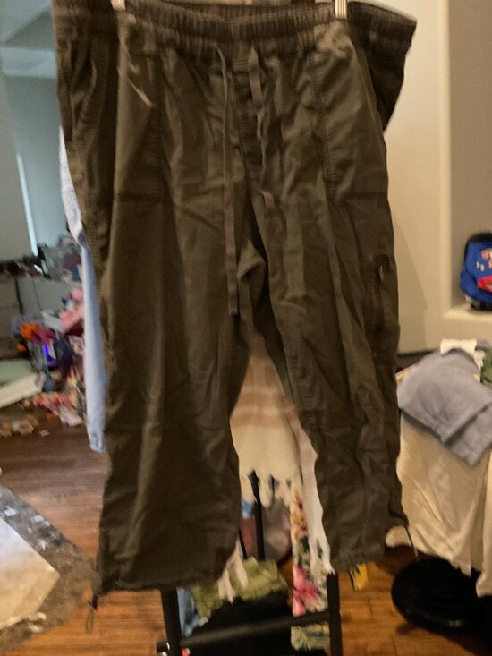 Lane Bryant Pants - Lane Bryant Cargo Jogger Pants Olive Khaki Size 18/20 Cotton Drawstring